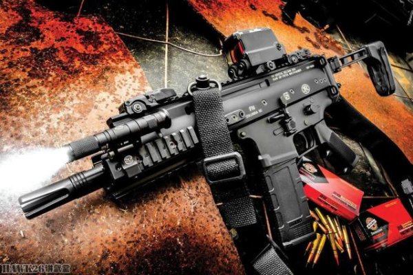 178炒股配资论坛网 评测：FN美国公司SCAR 15P手枪 .300BLK口径 理想的短管家防武器